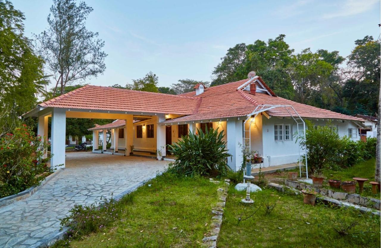 Hirvate Estate / Crawford House Apartment Hassan Luaran gambar