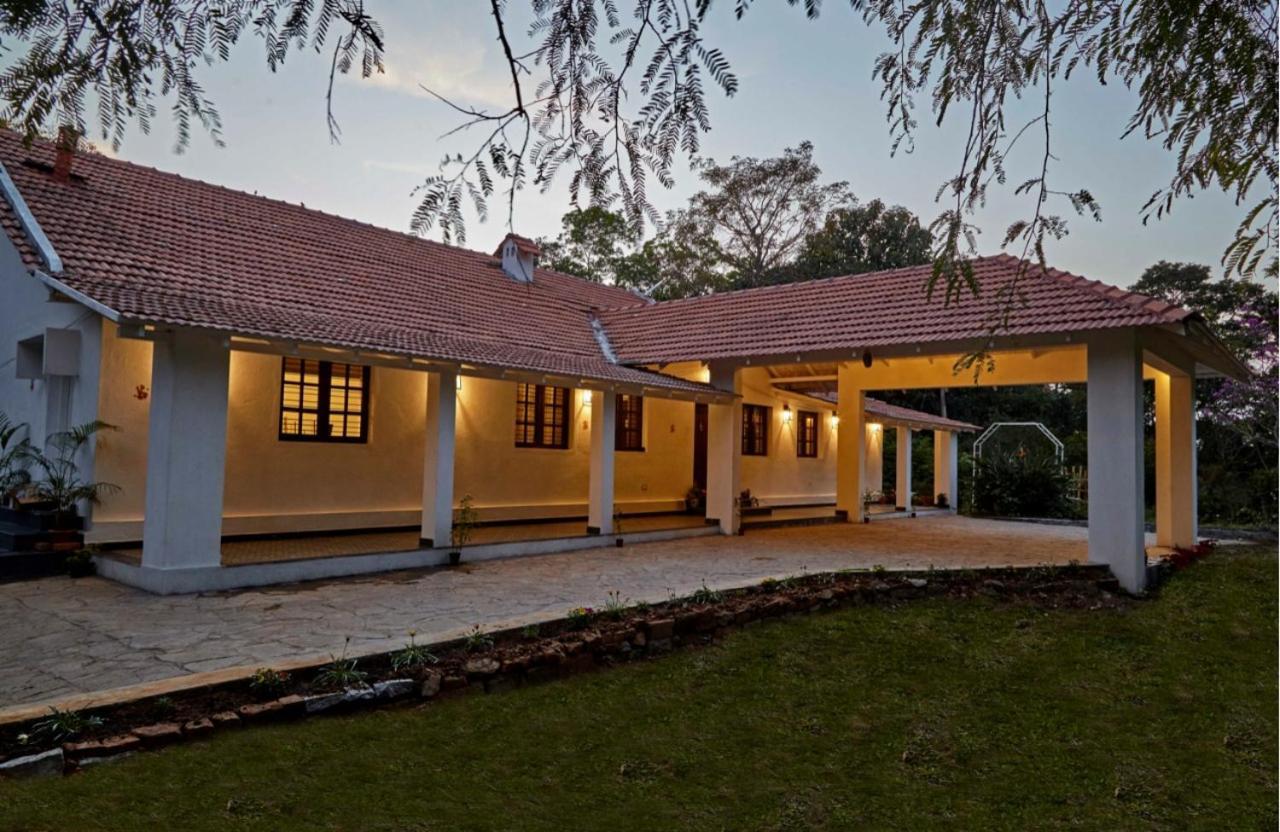 Hirvate Estate / Crawford House Apartment Hassan Luaran gambar
